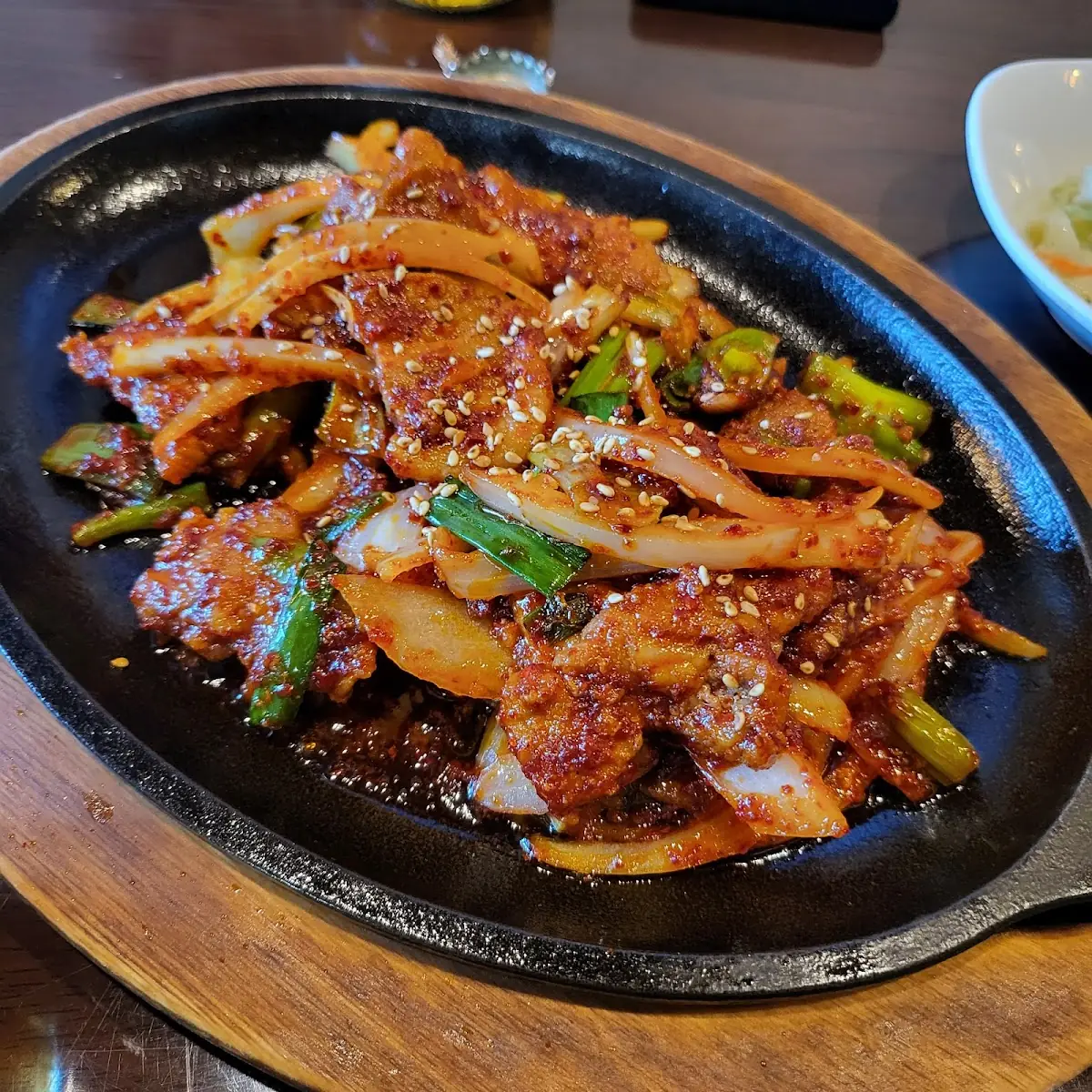 오징어 볶음 ojingeo bokkeum spicy stir-fried squid 韩式辣炒猪肉